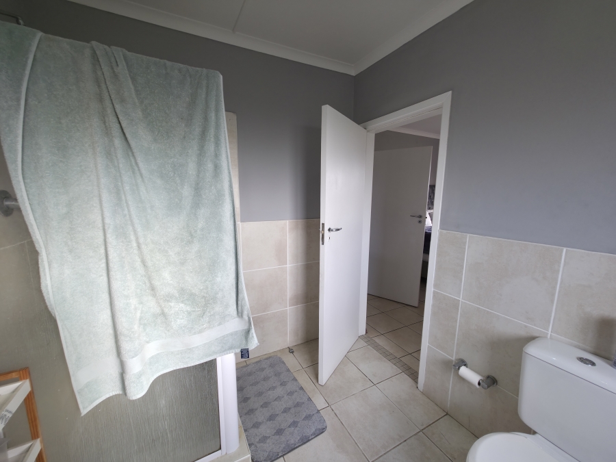 1 Bedroom Property for Sale in Beacon Bay North Eastern Cape